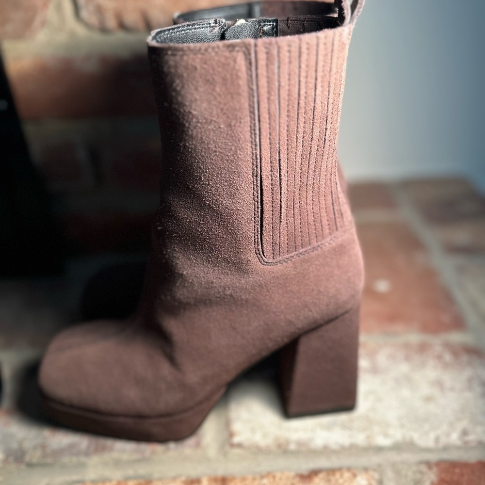 Blondo Rozalie Brown Boots- Size 6 Very Good Condition - Picture 10 of 14